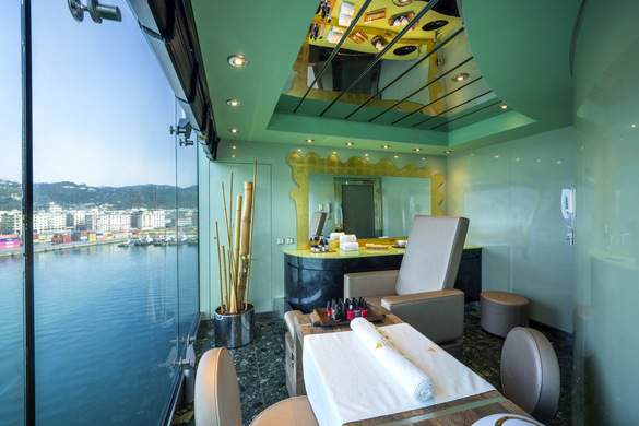 MSC Cruises MSC Fantasia Salon - Credit - MSC Rights - Ivan Sarfatti 1.jpg